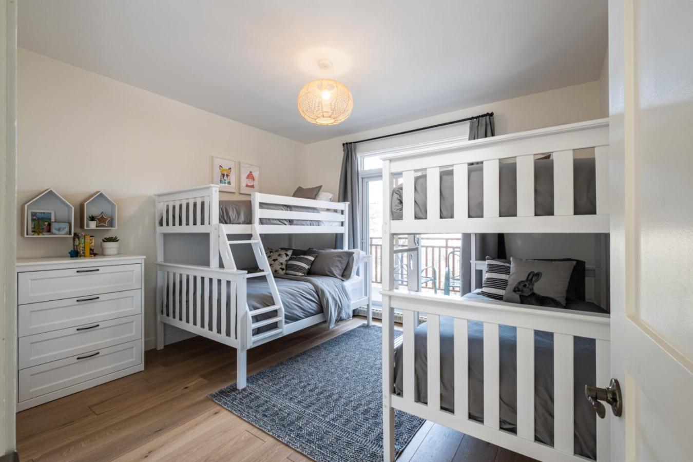 Tremblant Prestige - Les Eaux 233-3 Holiday home