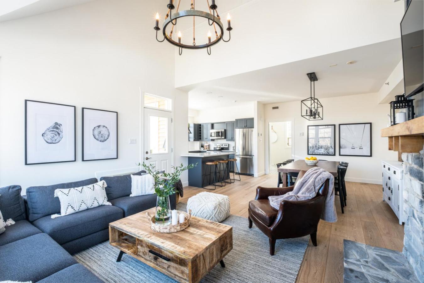 Tremblant Prestige - Les Eaux 233-3 *