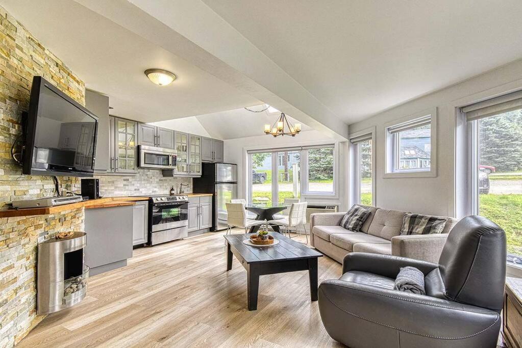La Chouette Out On The Voyageur Trail Apartment