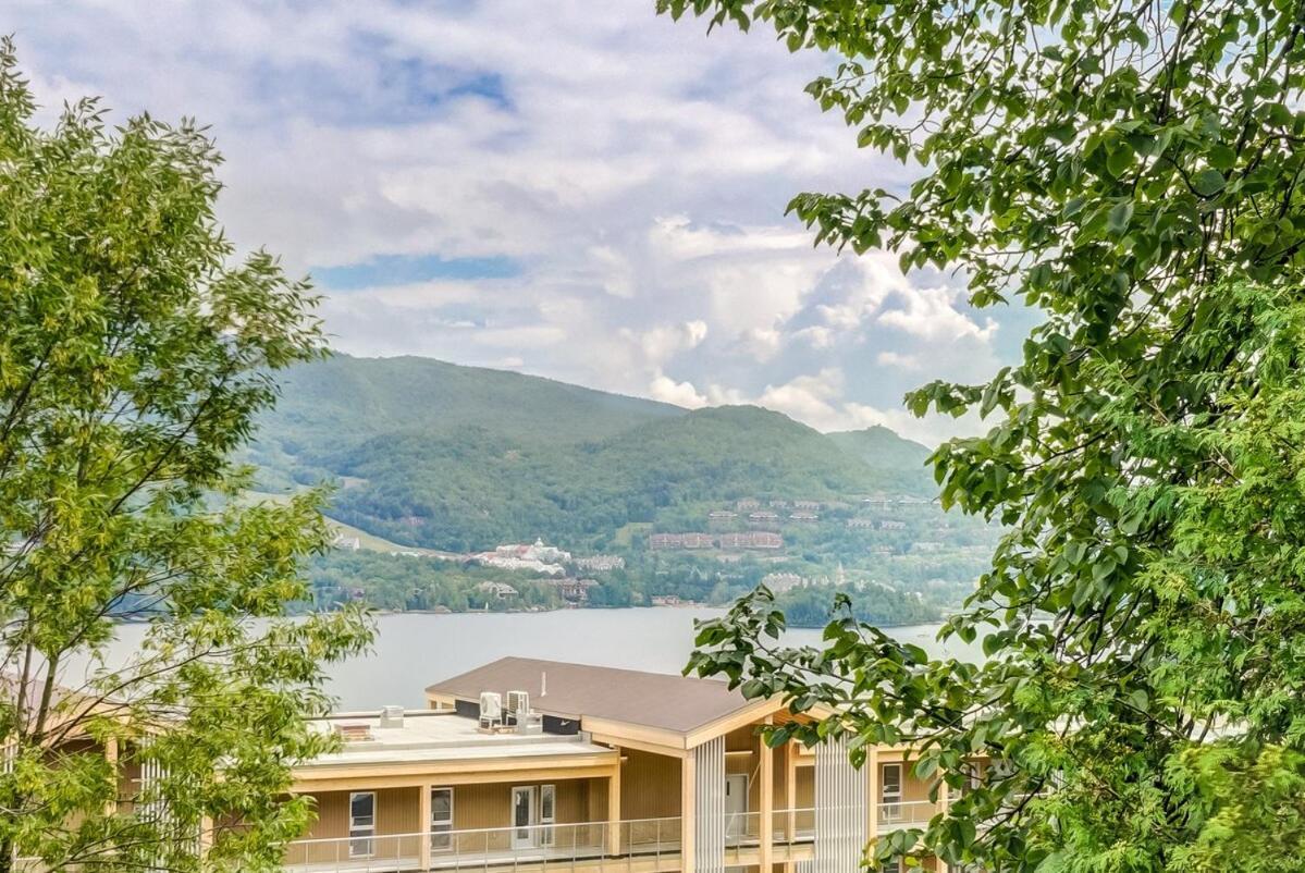 Modern Breathtaking Views Of Tremblant *