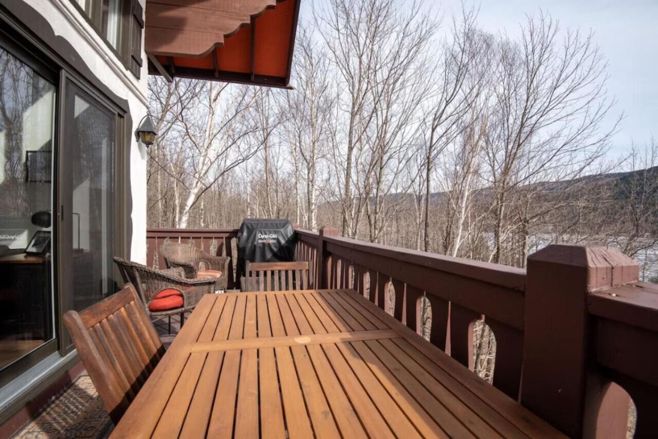 Relaxed With Views Of Holiday home Mont-Tremblant