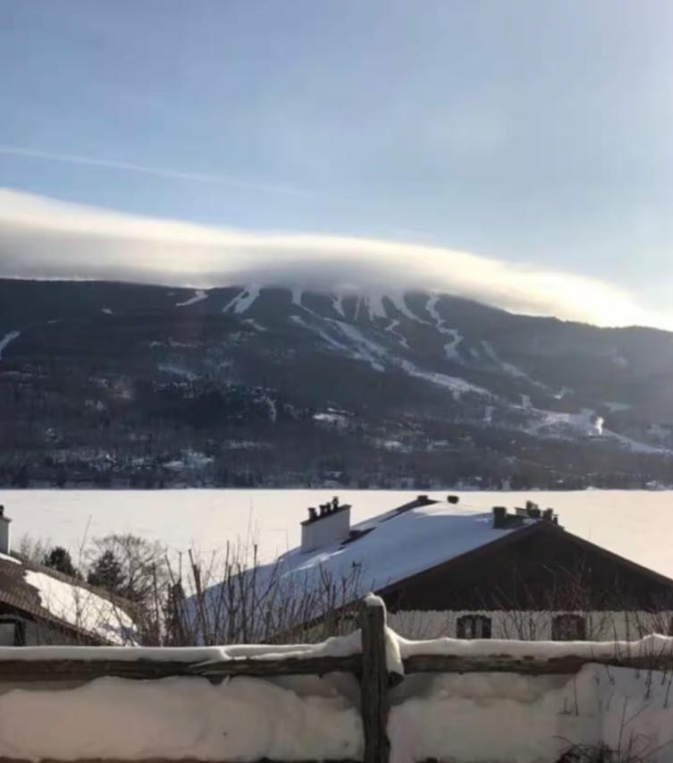 Vibe With Views Of Mont-Tremblant