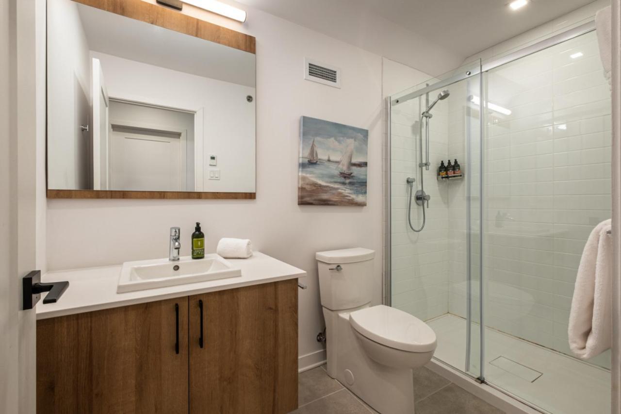 Les Eaux 215-8 4 Bdr With View * Mont-Tremblant