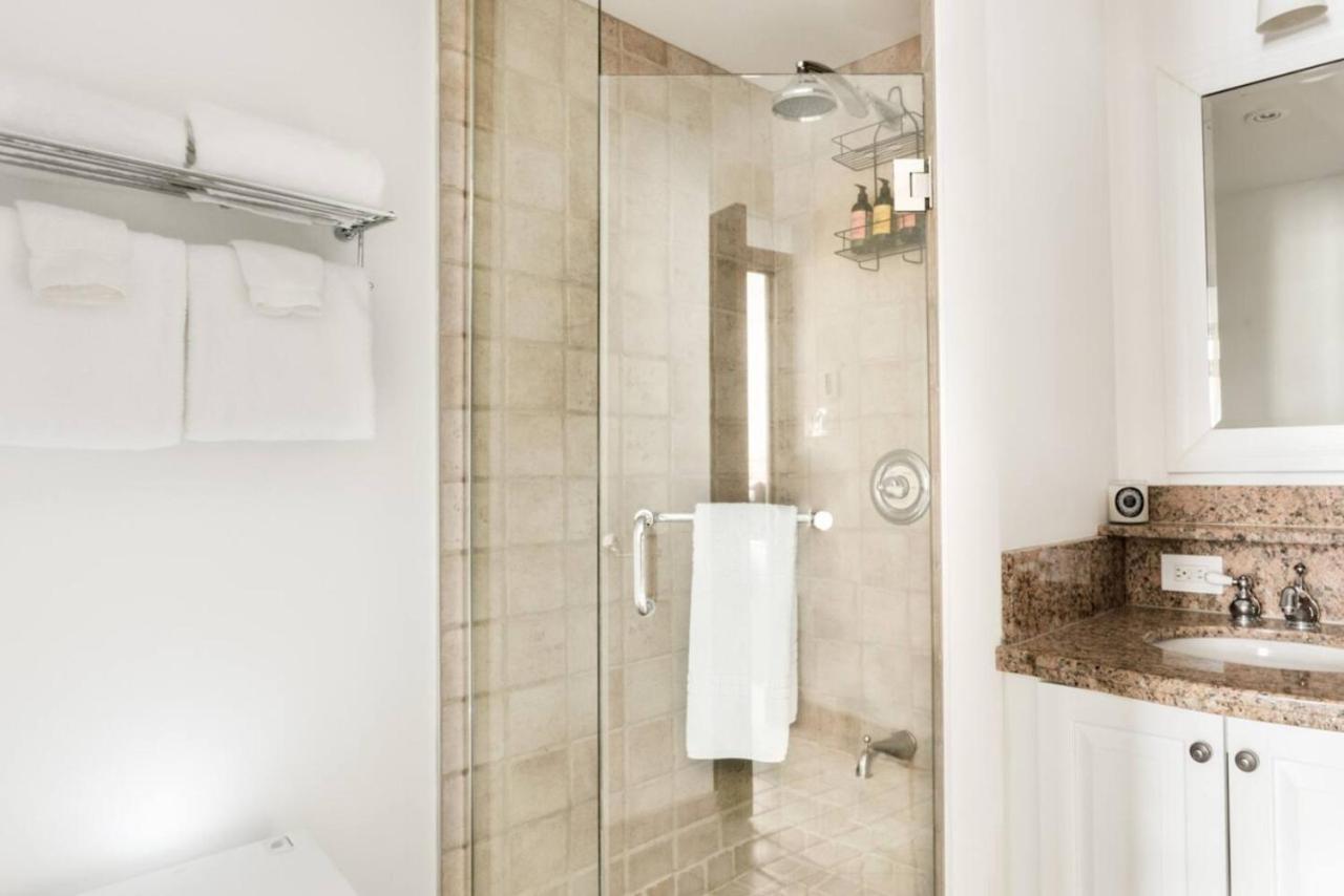 Prime Location Village - Bondurant 95-4 *