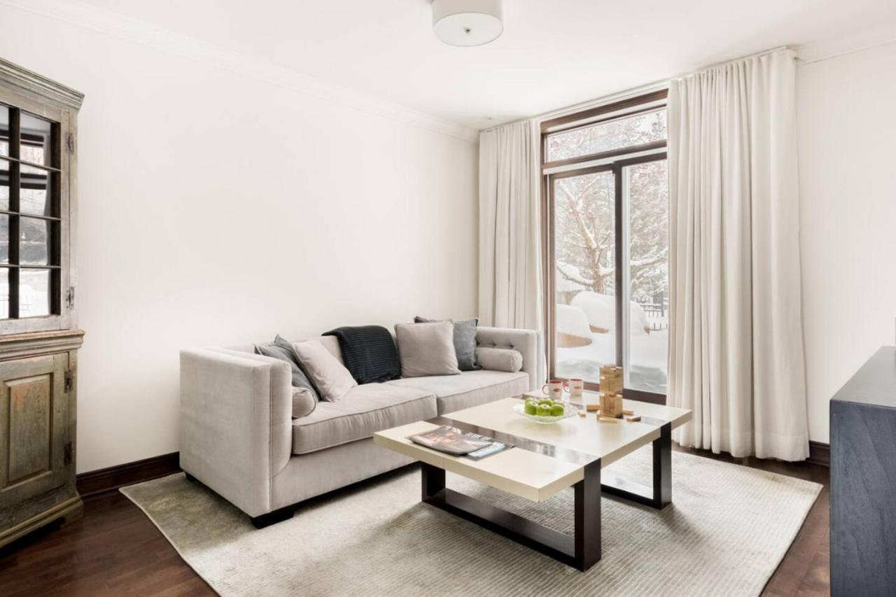 Prime Location Village - Bondurant 95-4 *