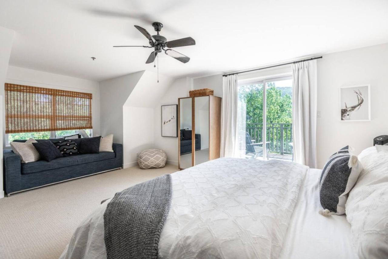 Apartment Les Eaux 227-3 Large 3 Bdr With Mountain View Mont-Tremblant