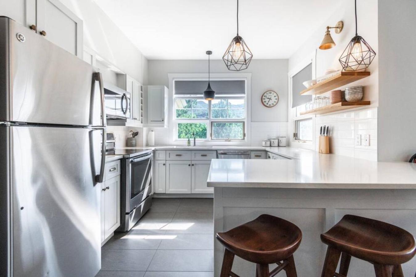 Les Eaux 227-3 Large 3 Bdr With Mountain View Mont-Tremblant