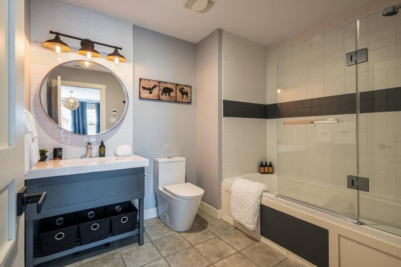 Peaceful Mountain Retreat-les Eaux 227-5 Mont-Tremblant