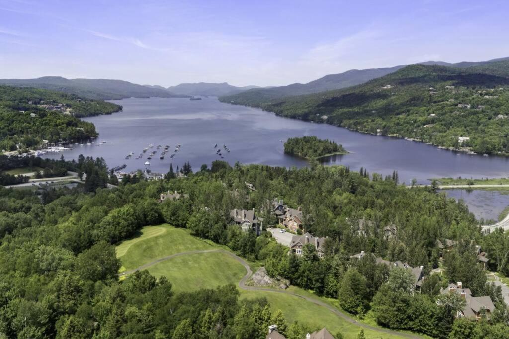 Les Manoirs 3bdrs W Pool & Hottub Near Village * Mont-Tremblant