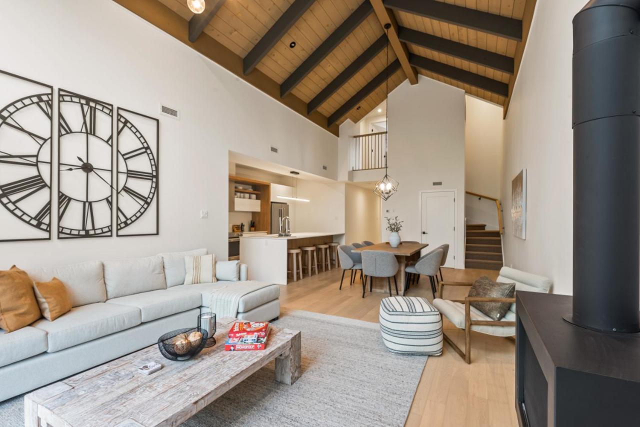 Verbier 14-202 Cozy Retreat Mont-Tremblant