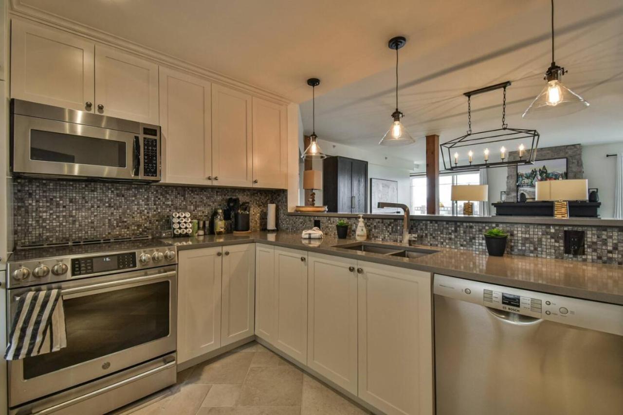 Altitude 168-6 3bdr In-out Apartment Mont-Tremblant