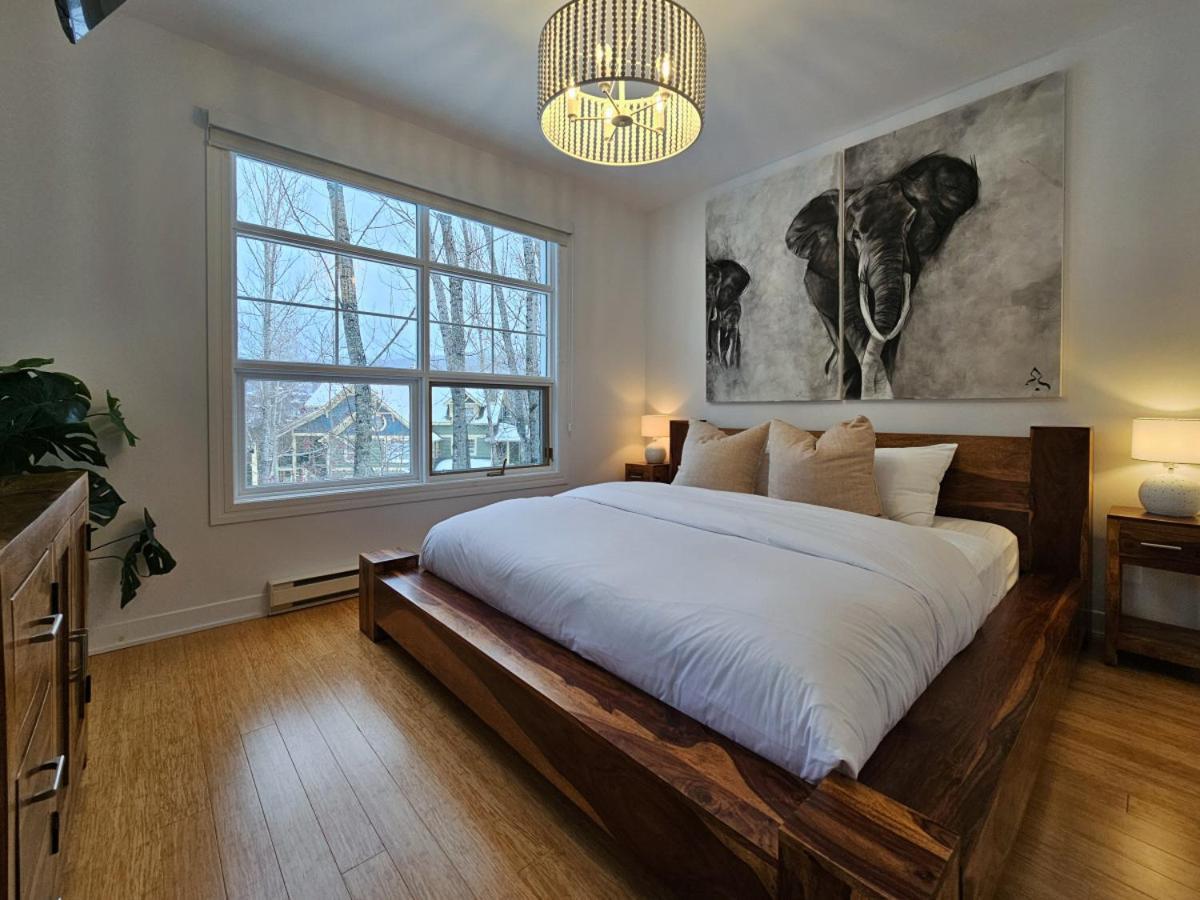 Les Eaux 227-6 Tranquil Haven Mont-Tremblant