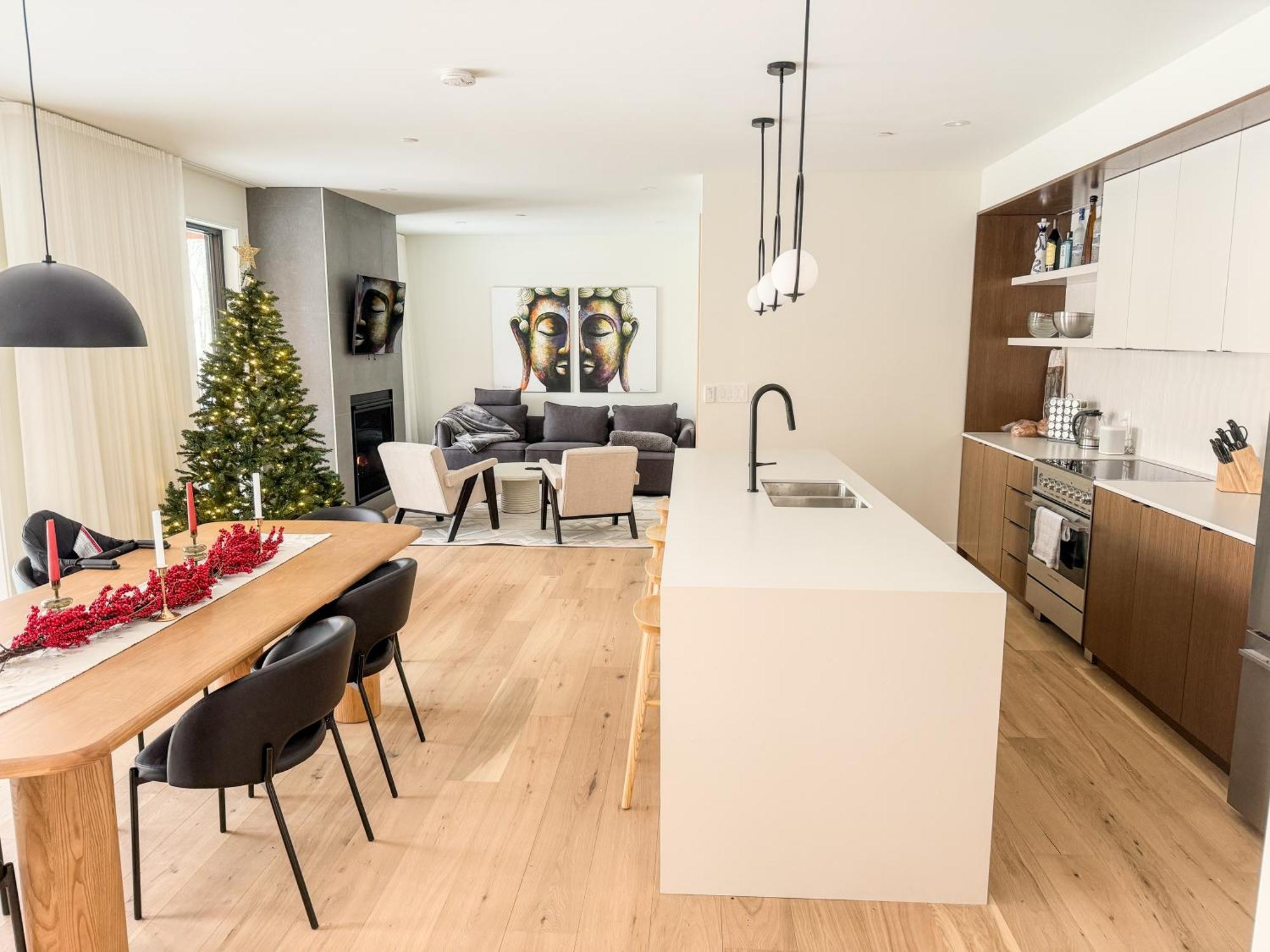 Apartment Ostrya Luxury Condo, Steps From The Slopes!