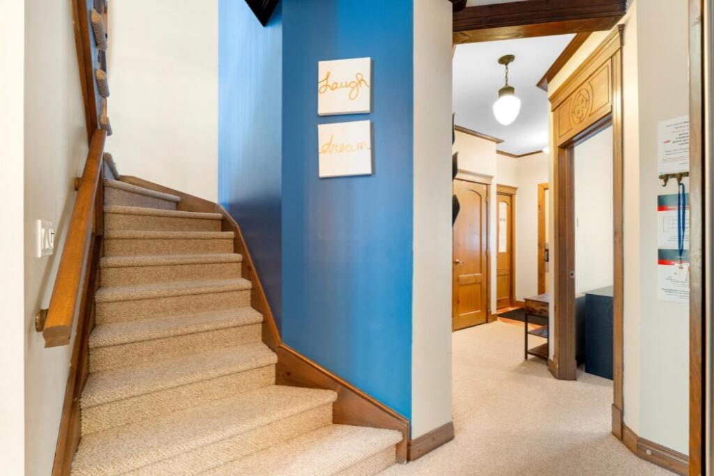 Holiday home Les Manoirs 3bdrs Near Village Mont-Tremblant