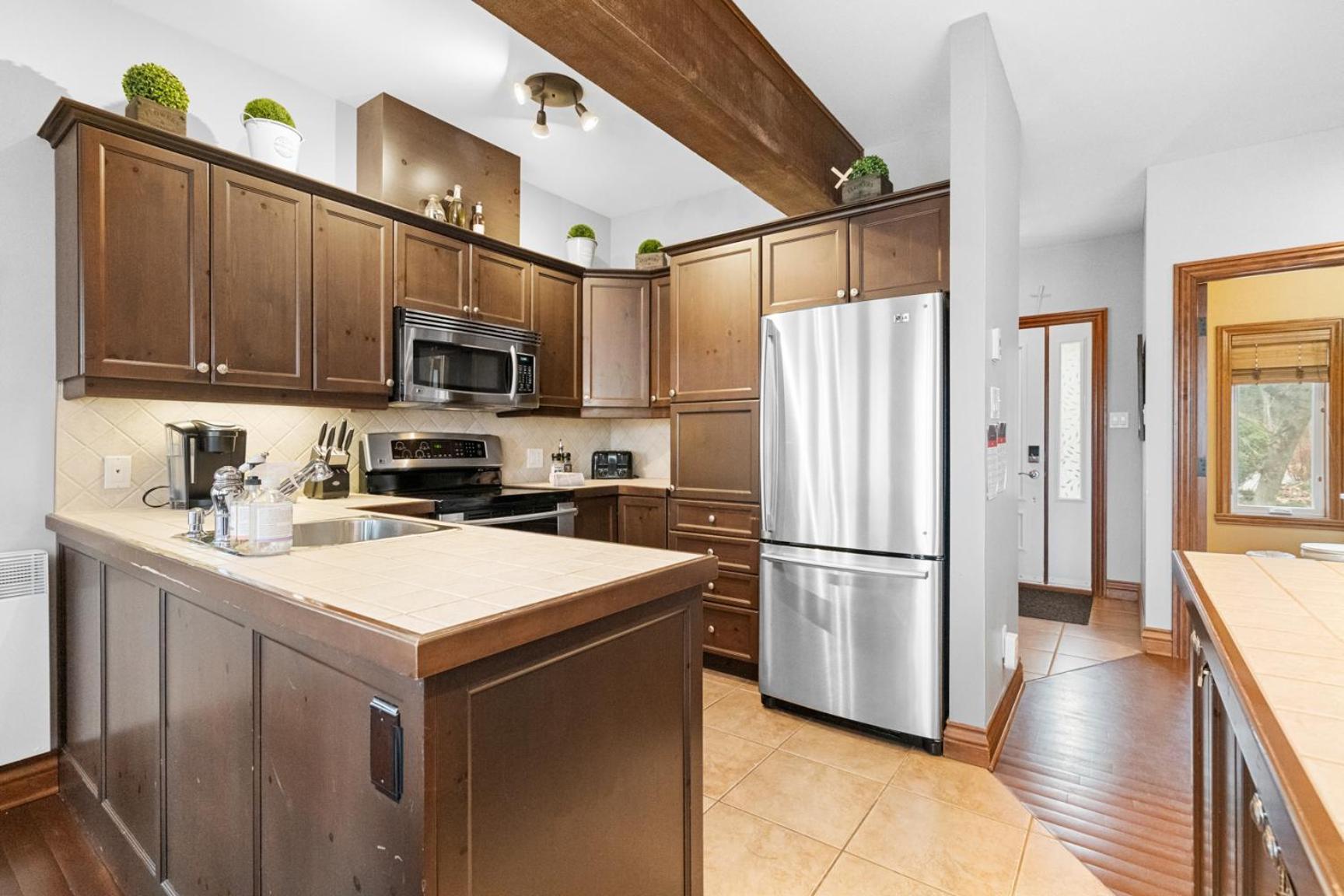 Townhouse On The Golf La Bte -10min To Tremblant Holiday home *