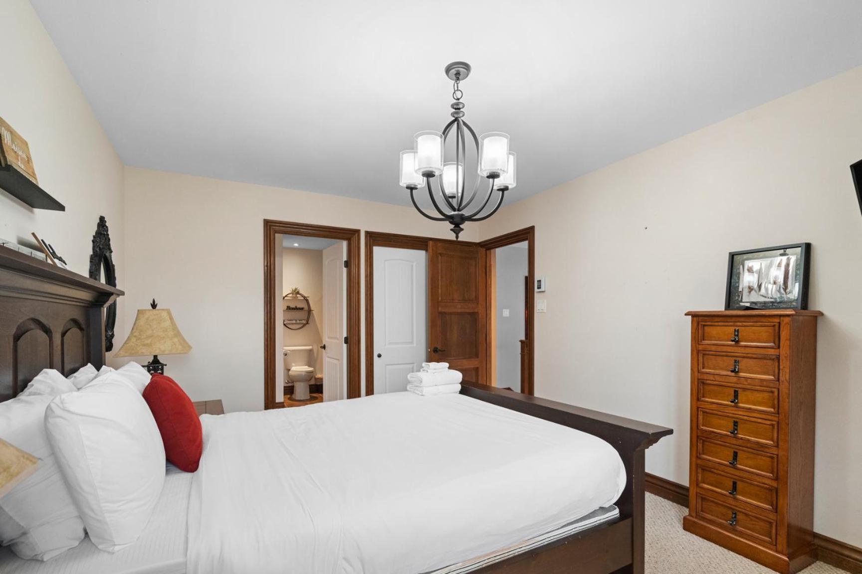 Townhouse On The Golf La Bte -10min To Tremblant * Mont-Tremblant