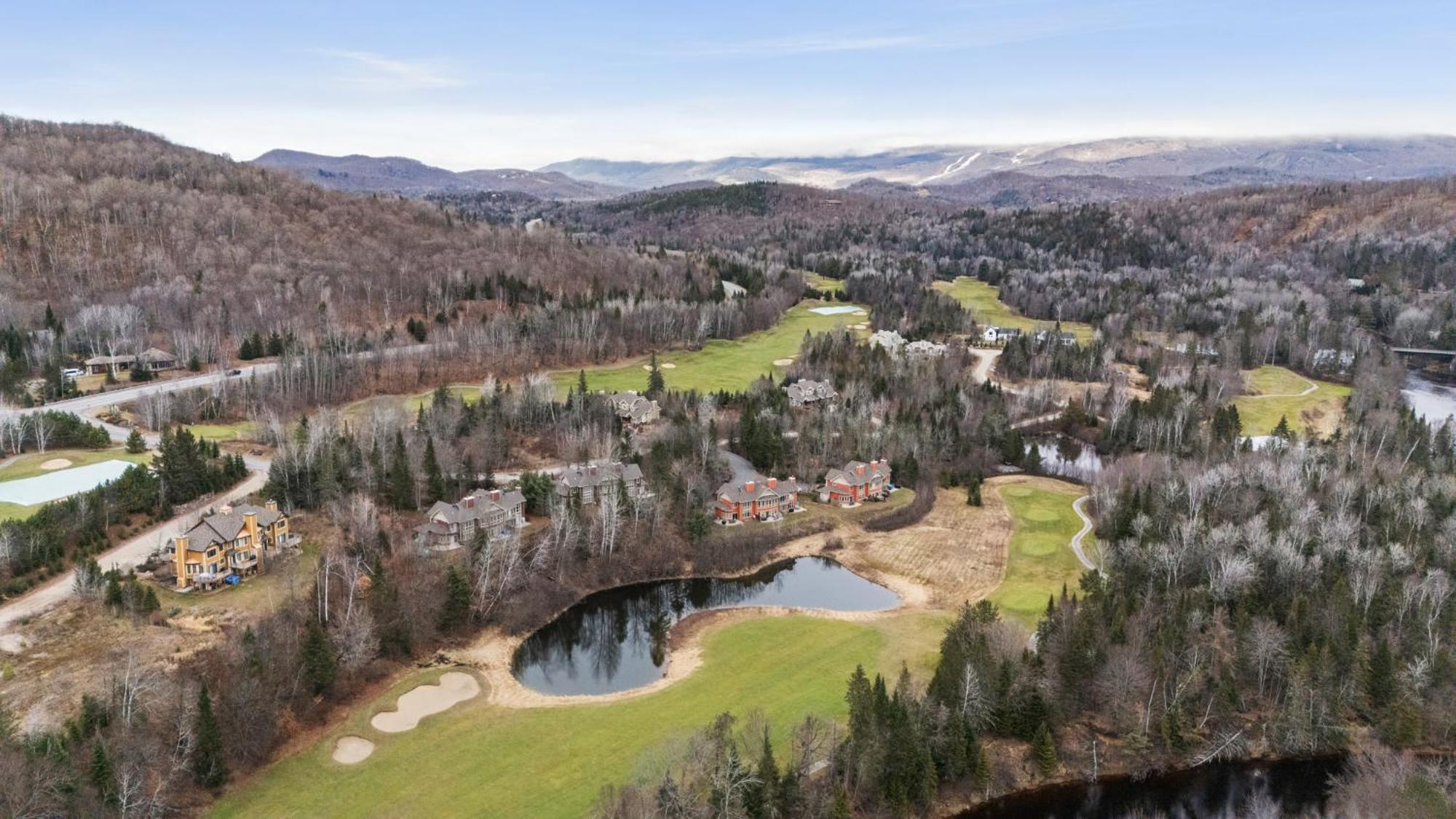 Holiday home Townhouse On The Golf La Bte -10min To Tremblant
