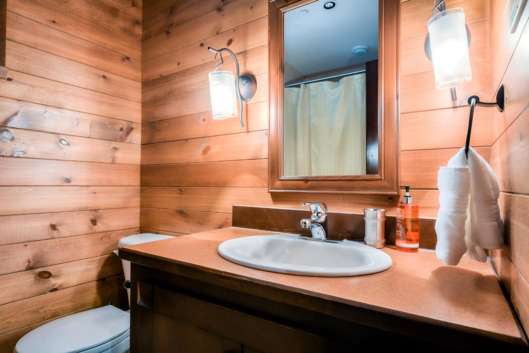 Luxurious Altitude Ski-in/ski-out * Mont-Tremblant