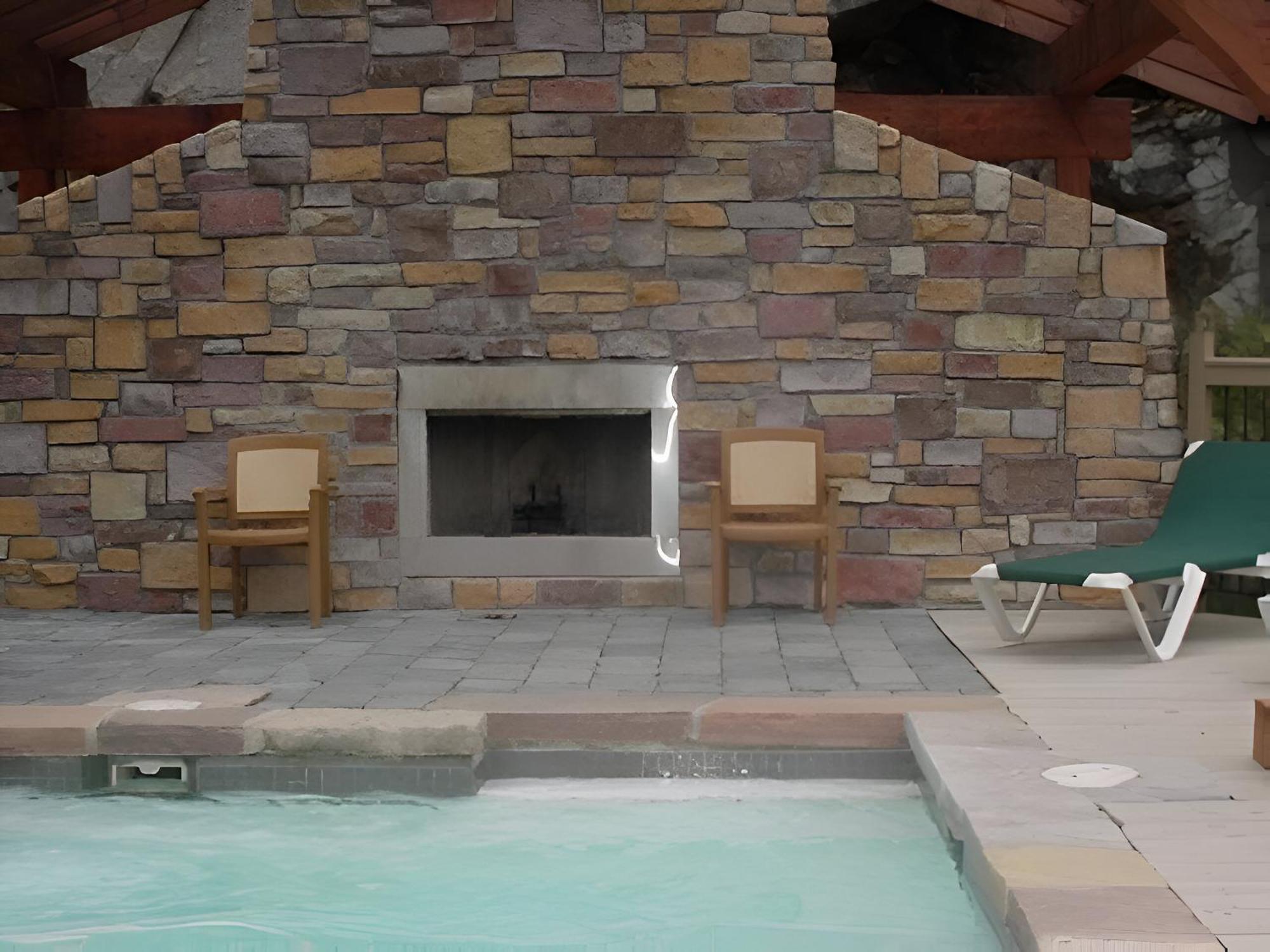 Luxurious Altitude Ski-in/ski-out Mont-Tremblant