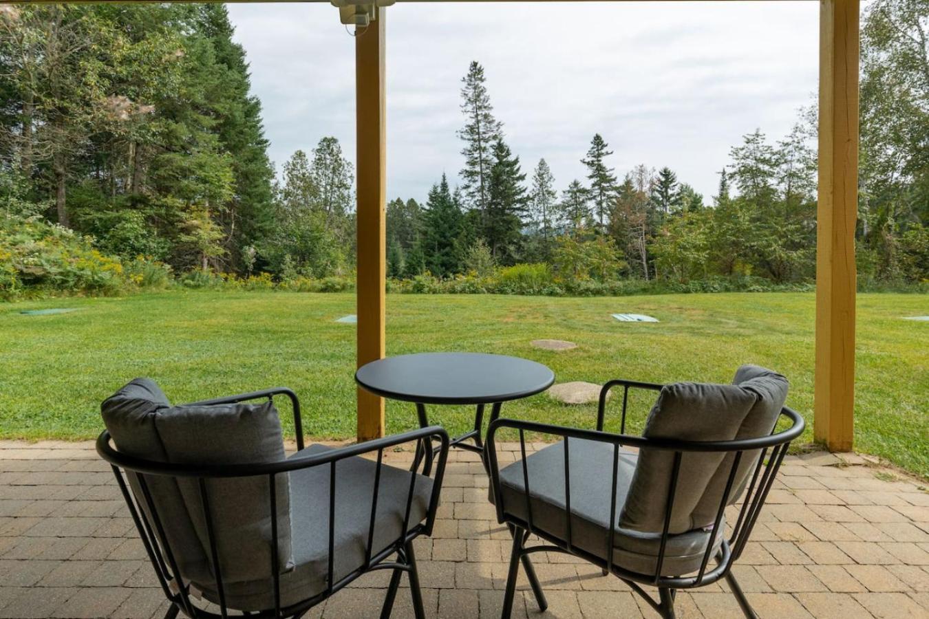 Farmhouse-style Townhouse - 3 Floors - Fireplace Mont-Tremblant