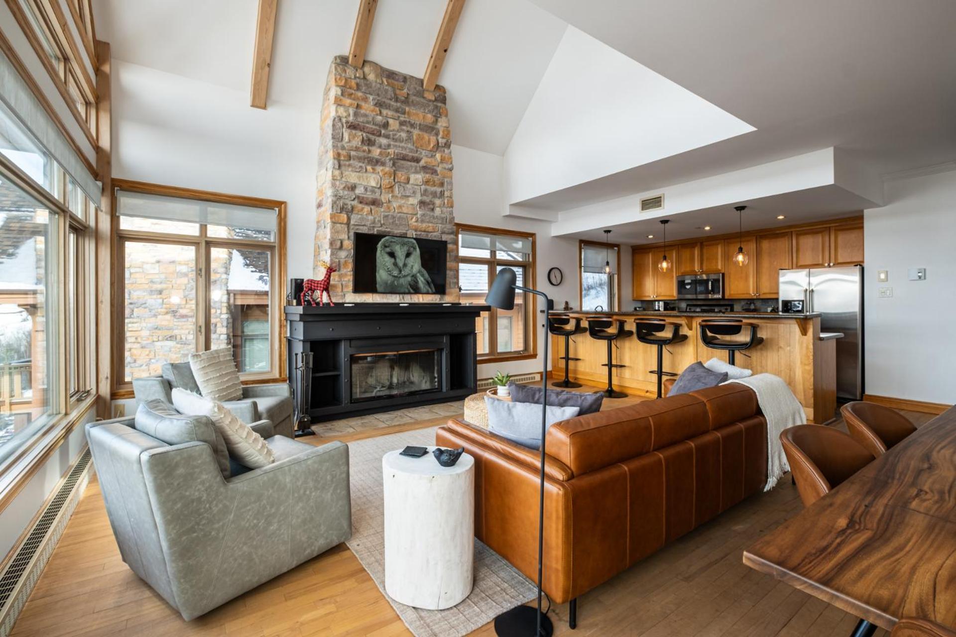 Tremblant Prestige - Altitude 168-9 * Mont-Tremblant