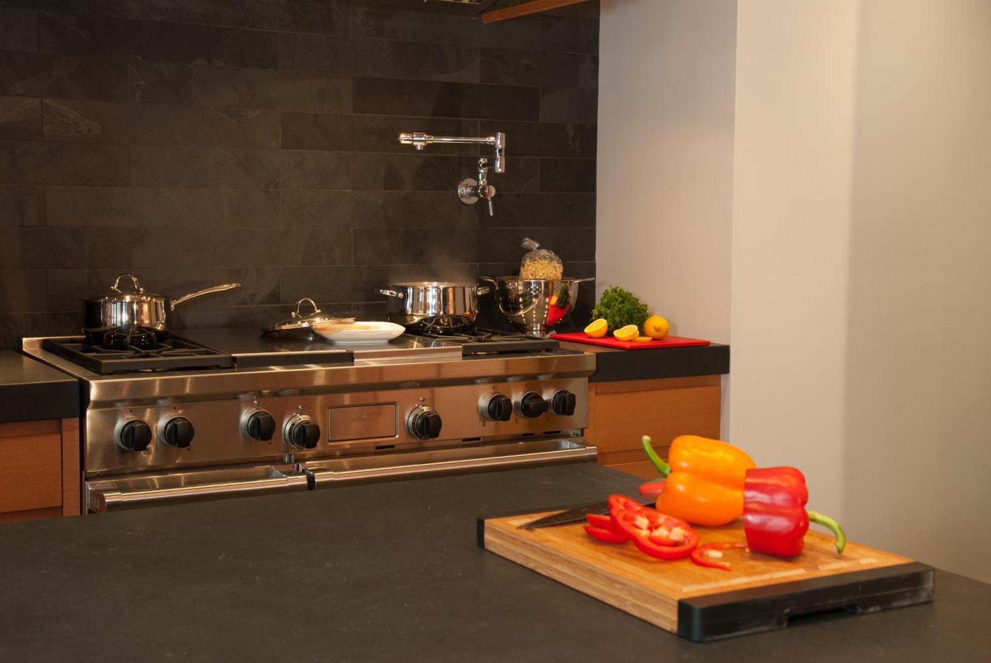 Grand Foret Luxurious With Hot Tub And Outdoor Firepit Chalet *