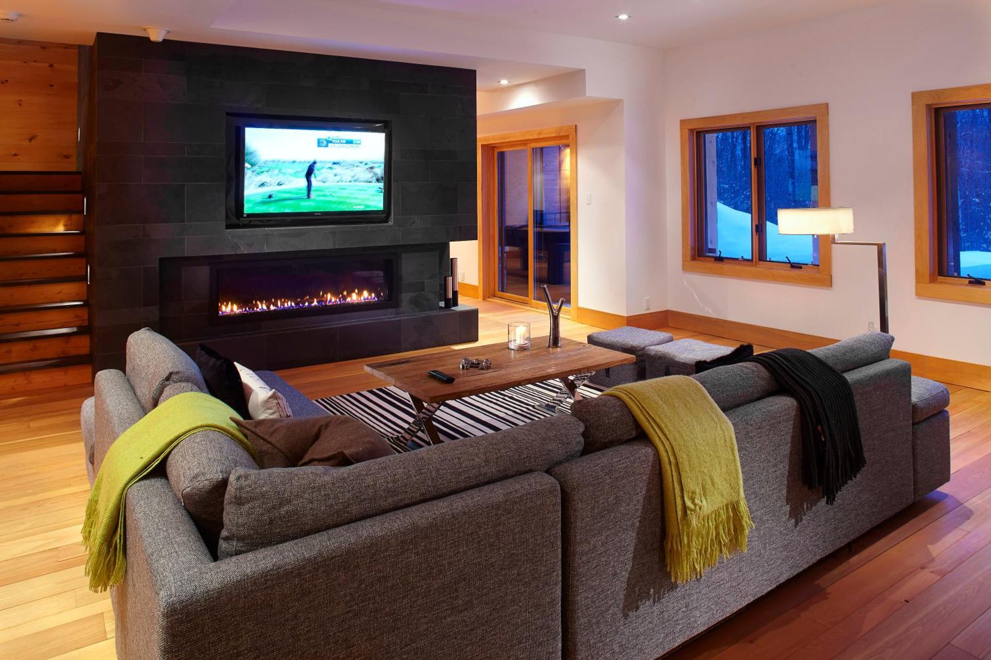 Chalet Grand Foret Luxurious With Hot Tub And Outdoor Firepit *