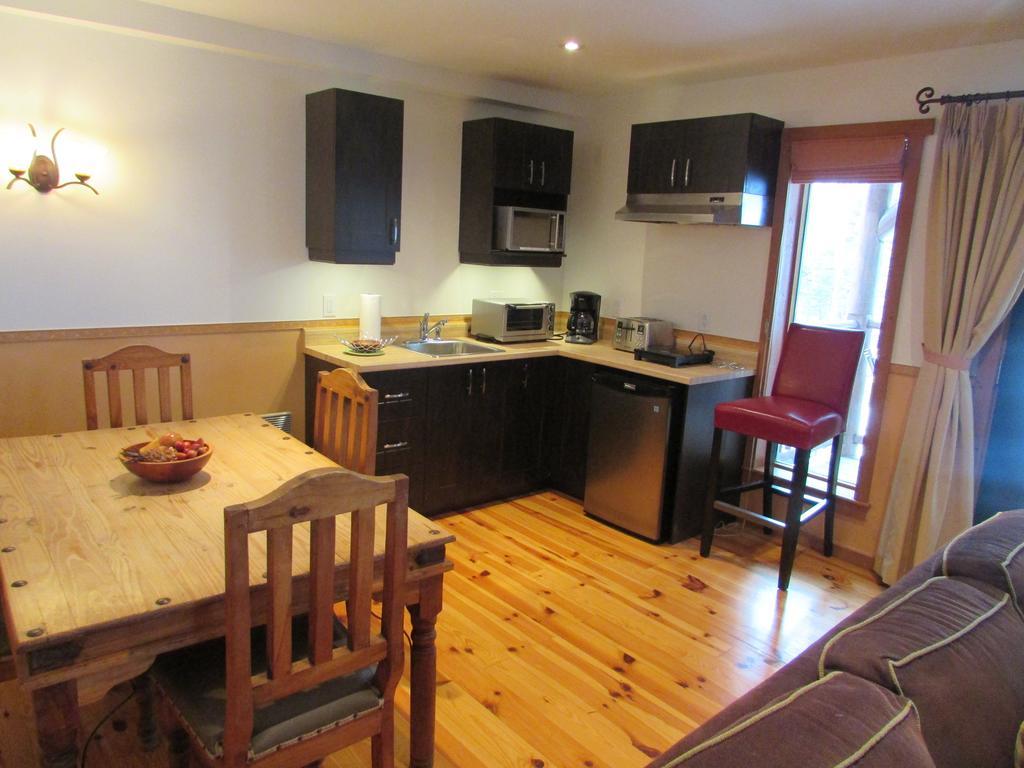 Inn Auberge Le Refuge Mont-Tremblant
