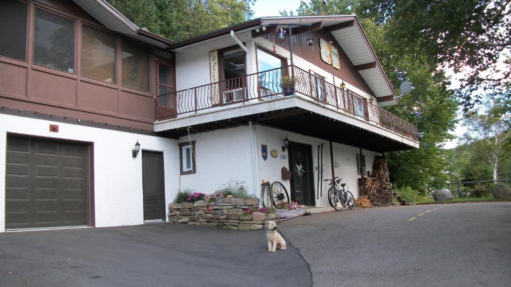 Au Beau Soleil Bed & Breakfast