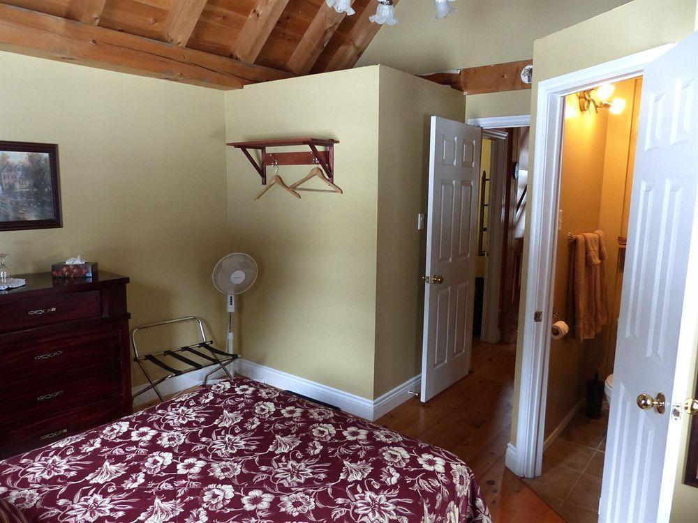 Bed & Breakfast Le Roupillon 4*