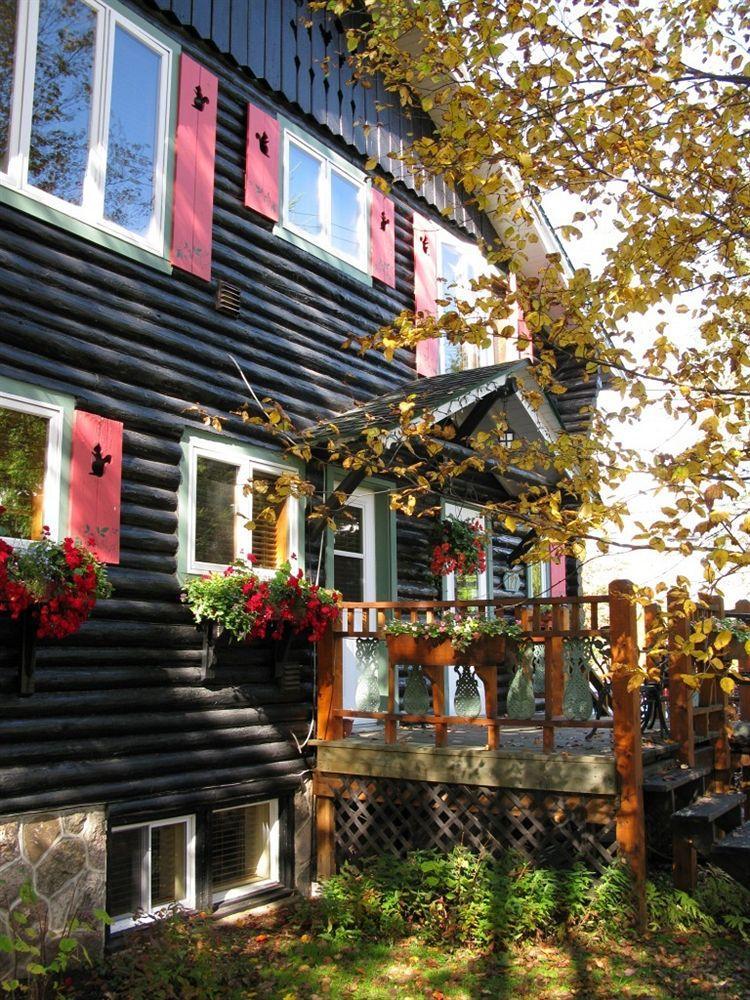 Auberge Le Lupin-Self Check-In Mont-Tremblant