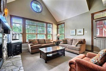 Tremblant Les Eaux By Vacances Tremblant Apartment