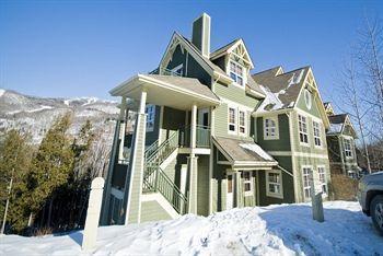 Tremblant Les Eaux By Vacances Tremblant *