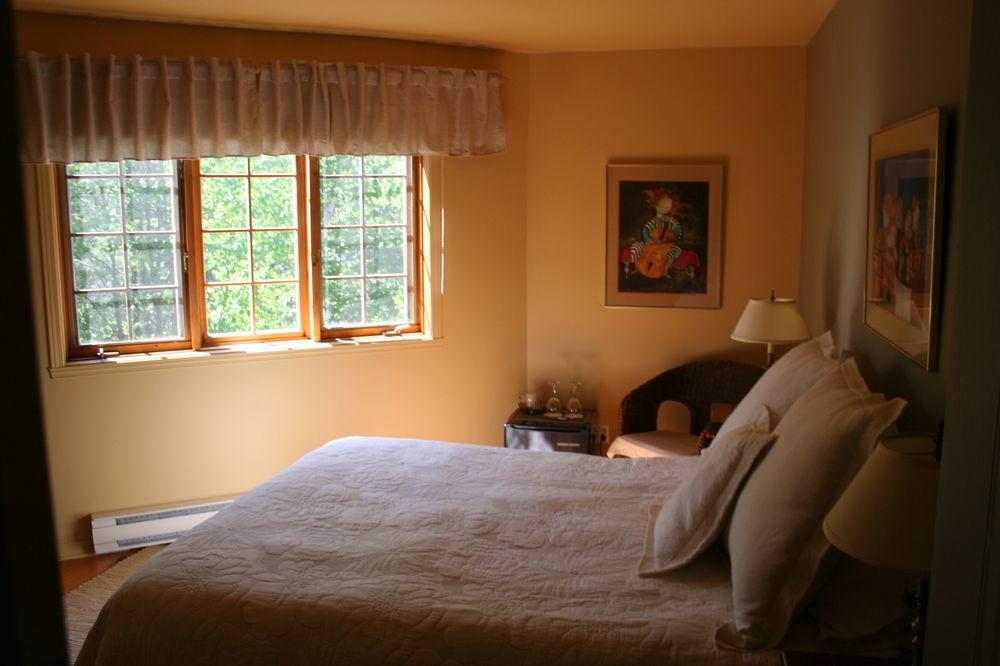 La Chaumiere De L'anse Bed & Breakfast Mont-Tremblant