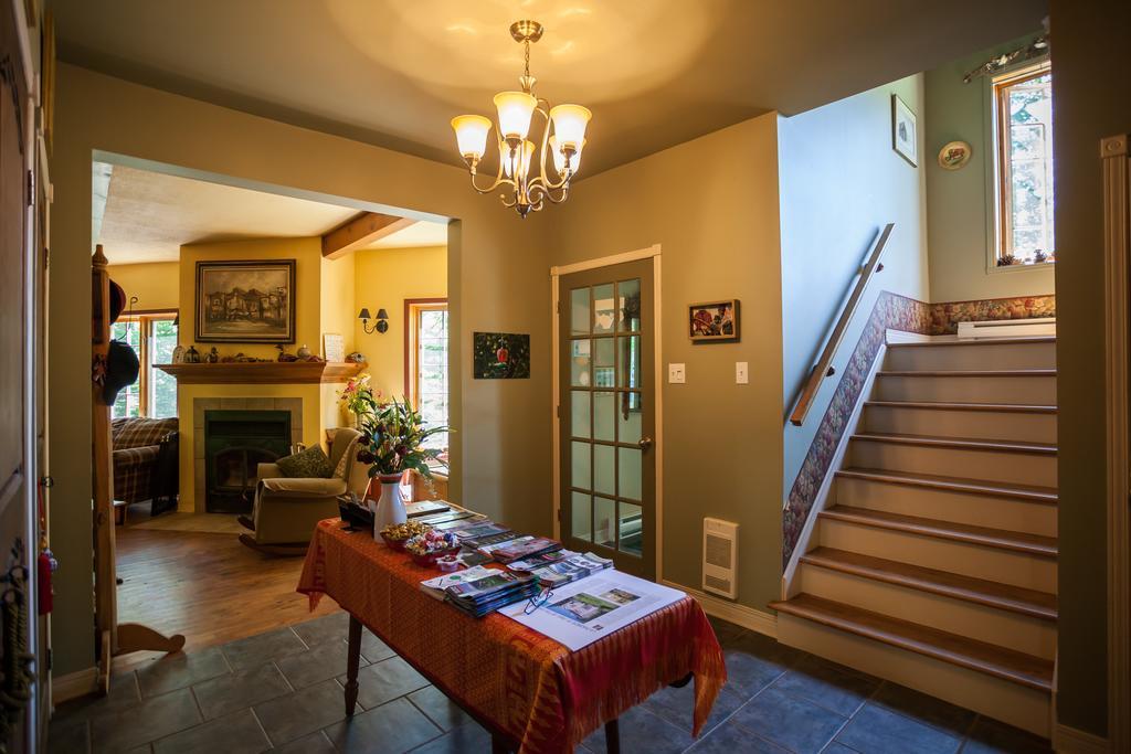 Bed & Breakfast La Chaumiere De L'anse Mont-Tremblant
