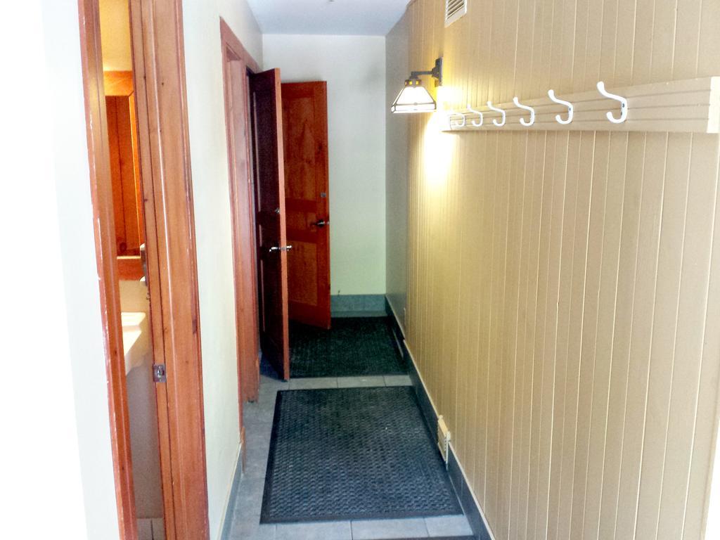 Apartment Tremblant Les Eaux - Location Adp Mont-Tremblant