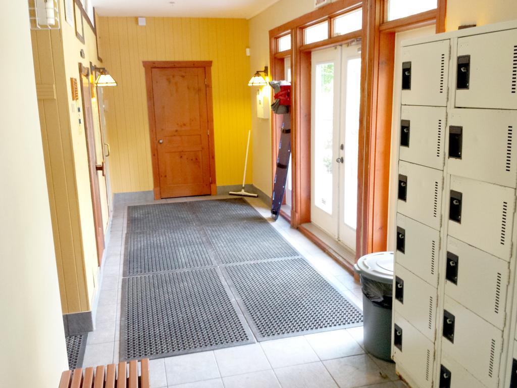 Apartment Tremblant Les Eaux - Location Adp Mont-Tremblant