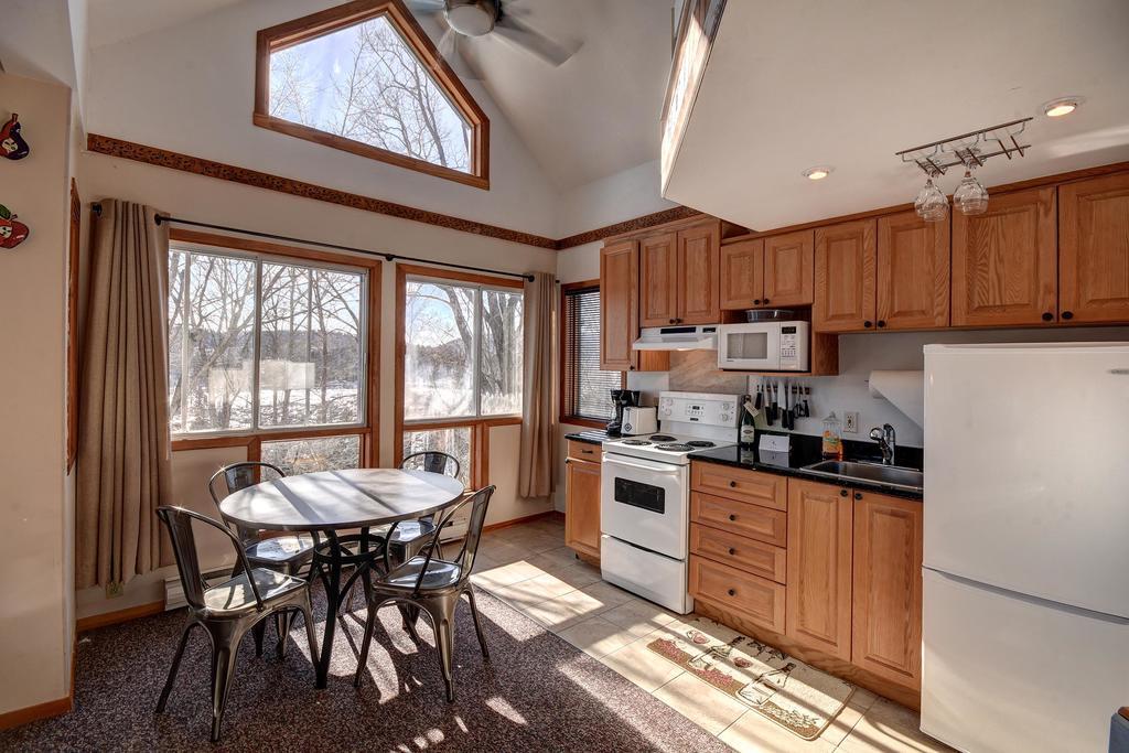 Domaine De La Montagne By Chez Tremblant Apartment Mont-Tremblant