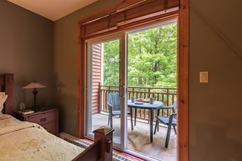 Tremblant-les-eaux - Rvmt Hotel