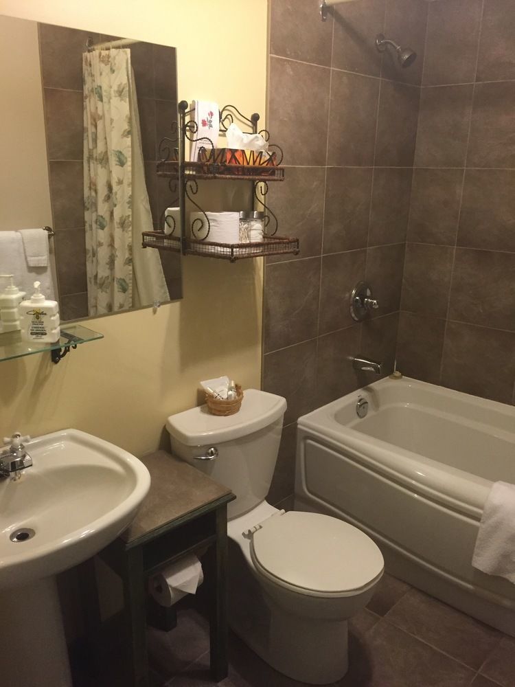 Auberge Le Lupin-Self Check-In 3* Mont-Tremblant