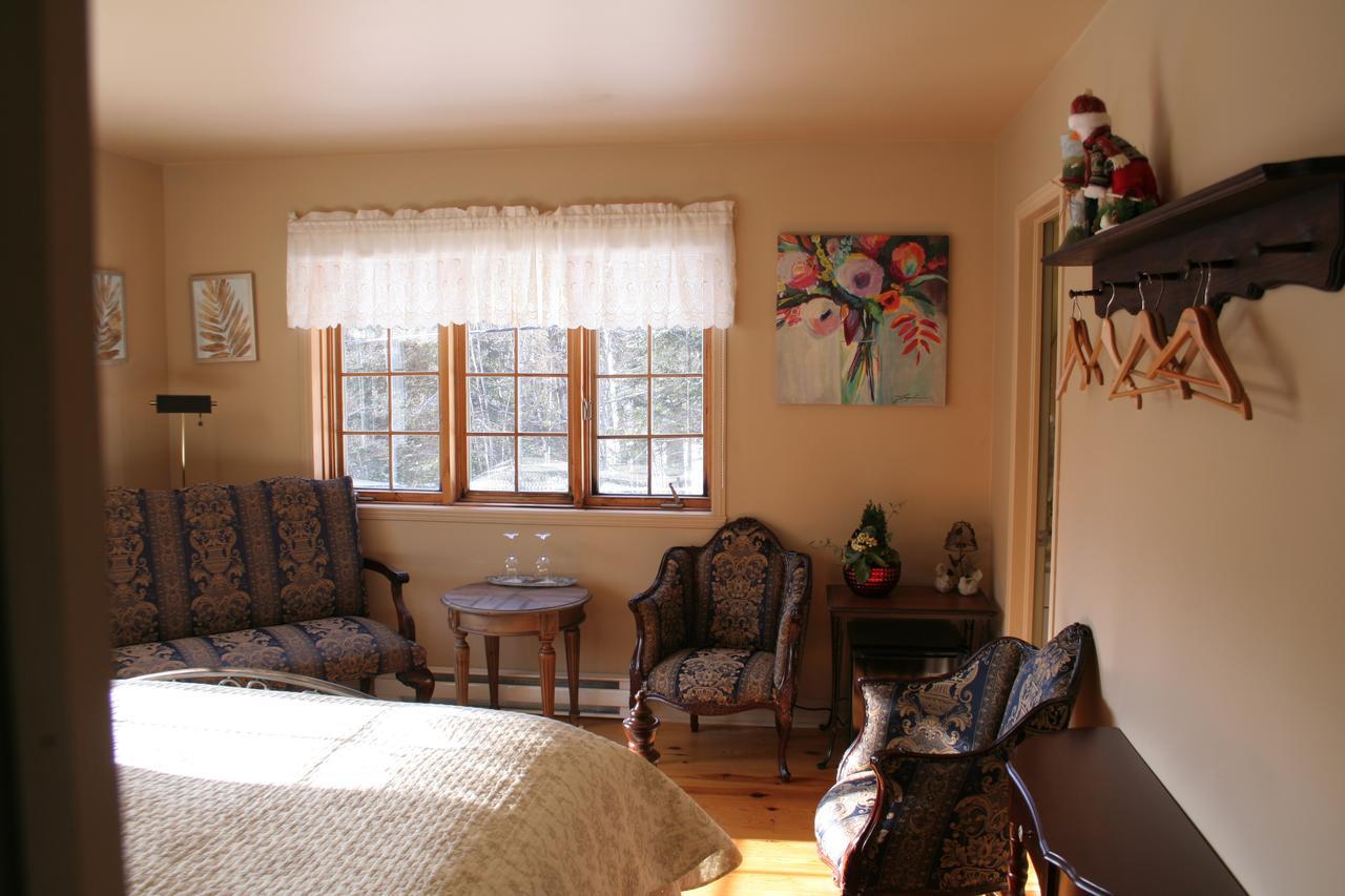 Bed & Breakfast La Chaumiere De L'anse 4*