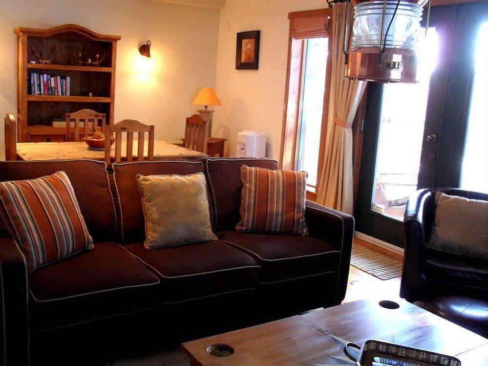 Inn Auberge Le Refuge Mont-Tremblant