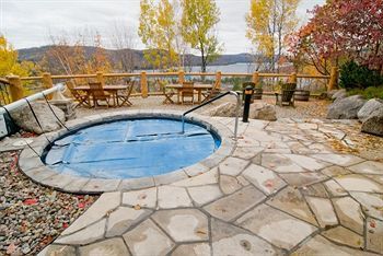 Lequinoxe - Tremblant Sunstar