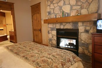 Lequinoxe - Tremblant Sunstar Apartment *