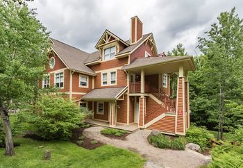 Tremblant-les-eaux - Rvmt Hotel Mont-Tremblant