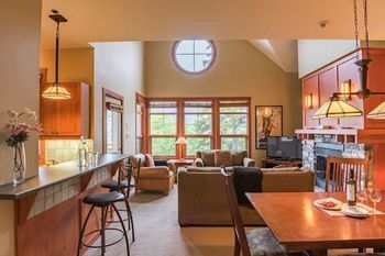 Tremblant-les-eaux - Rvmt Hotel Mont-Tremblant
