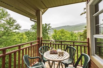 Hotel Tremblant-les-eaux - Rvmt Mont-Tremblant