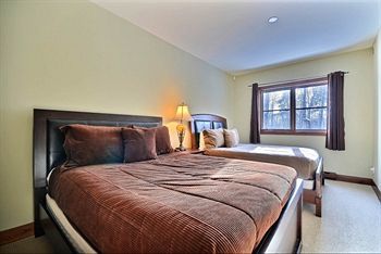 Etoile Du Matin - Tremblant Sunstar Hotel 3*