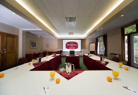 Hotel By Marriott Tremblant Manoir Labelle Mont-Tremblant