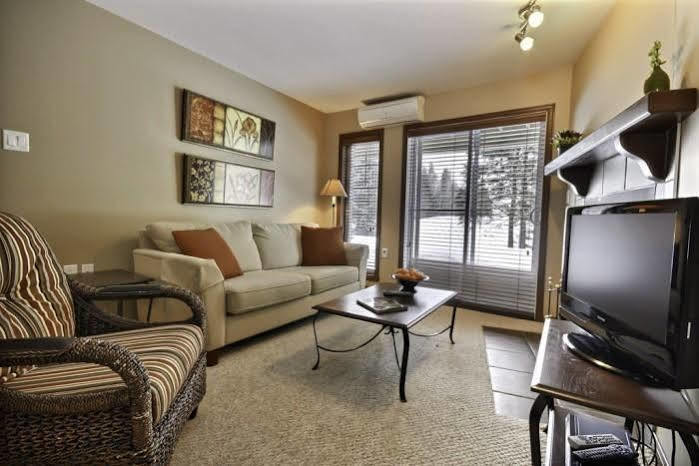 Village Pinoteau By Tremblant Sunstar * Mont-Tremblant